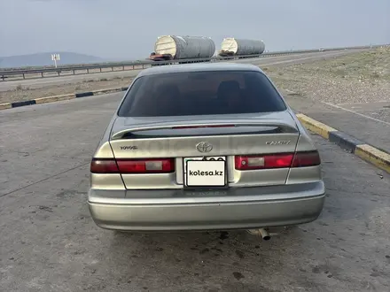 Toyota Camry 1997 года за 2 912 679 тг. в Жаркент – фото 3