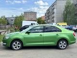 Skoda Rapid 2013 года за 5 000 000 тг. в Петропавловск – фото 2