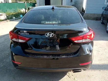 Hyundai Elantra 2015 года за 4 500 000 тг. в Актобе – фото 2