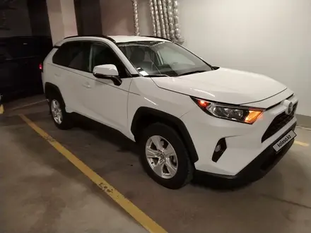 Toyota RAV4 2021 года за 13 500 000 тг. в Астана – фото 4