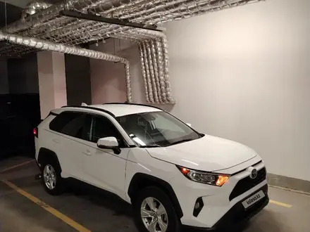 Toyota RAV4 2021 года за 13 500 000 тг. в Астана – фото 5