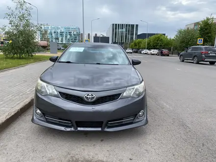 Toyota Camry 2012 года за 4 800 000 тг. в Актобе – фото 4