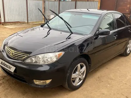 Toyota Camry 2002 года за 3 500 000 тг. в Атырау