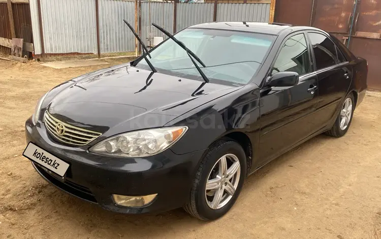 Toyota Camry 2002 годаүшін3 500 000 тг. в Атырау