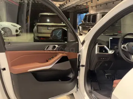 BMW X5 2025 года за 55 000 000 тг. в Караганда – фото 41