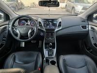 Hyundai Elantra 2015 года за 6 400 000 тг. в Караганда