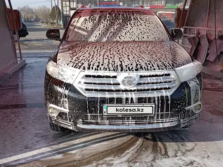 Toyota Highlander 2013 года за 10 500 000 тг. в Тараз