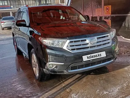 Toyota Highlander 2013 года за 10 500 000 тг. в Тараз – фото 4