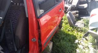Дверь форд фюжн за 40 000 тг. в Актобе