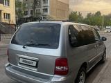 Kia Carnival 2002 года за 2 600 000 тг. в Алматы – фото 5