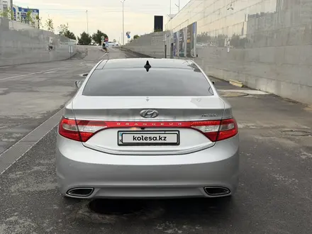 Hyundai Grandeur 2011 года за 8 200 000 тг. в Шымкент – фото 10
