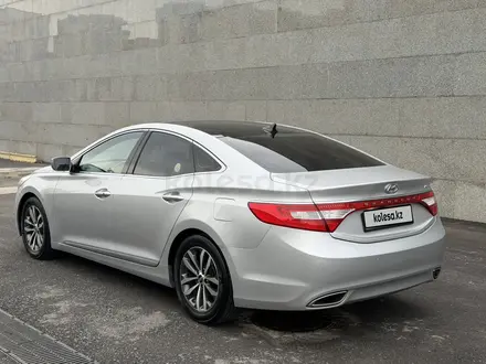 Hyundai Grandeur 2011 года за 8 200 000 тг. в Шымкент – фото 11