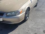 Toyota Camry 2001 годаfor3 700 000 тг. в Шымкент – фото 2