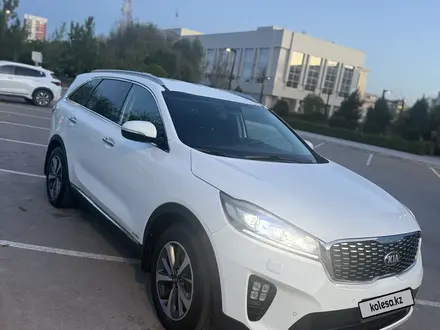 Kia Sorento 2018 года за 12 800 000 тг. в Актау – фото 16