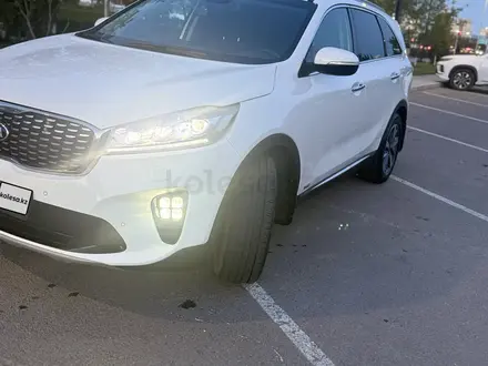 Kia Sorento 2018 года за 12 800 000 тг. в Актау – фото 5