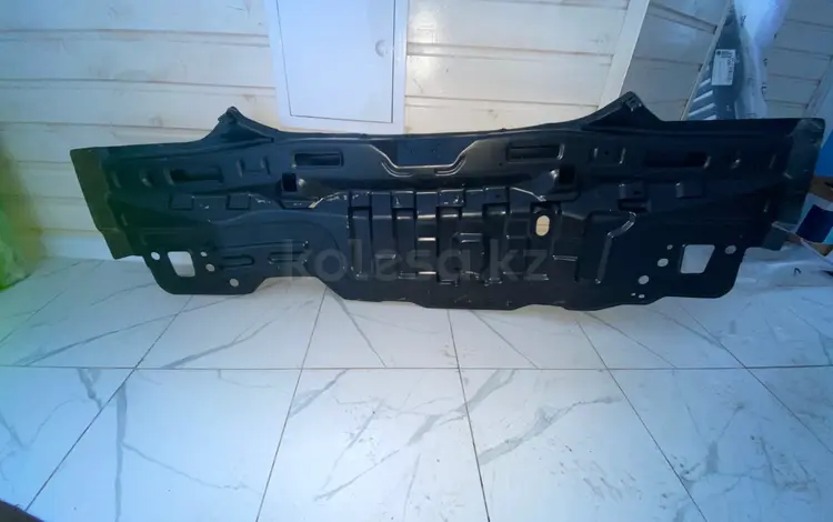 Фартук юбка задняя панель кузова под бампером 69100-1R300 за 34 700 тг. в Астана