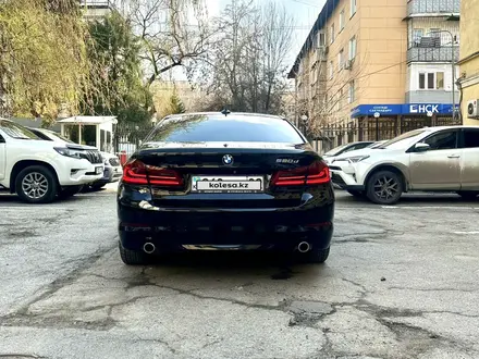 BMW 520 2017 года за 14 300 000 тг. в Алматы – фото 7