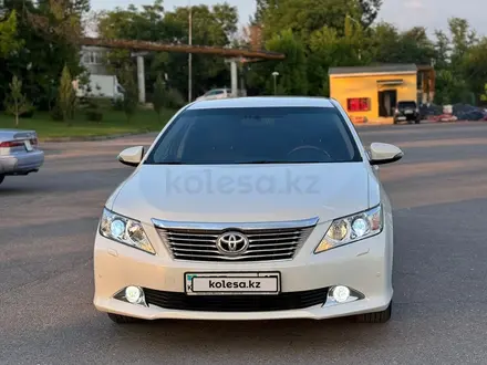 Toyota Camry 2012 года за 11 500 000 тг. в Шымкент – фото 3