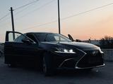 Lexus ES 250 2021 года за 24 500 000 тг. в Алматы – фото 5