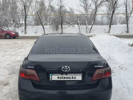 Toyota Camry 2006 года за 7 200 000 тг. в Алматы – фото 2