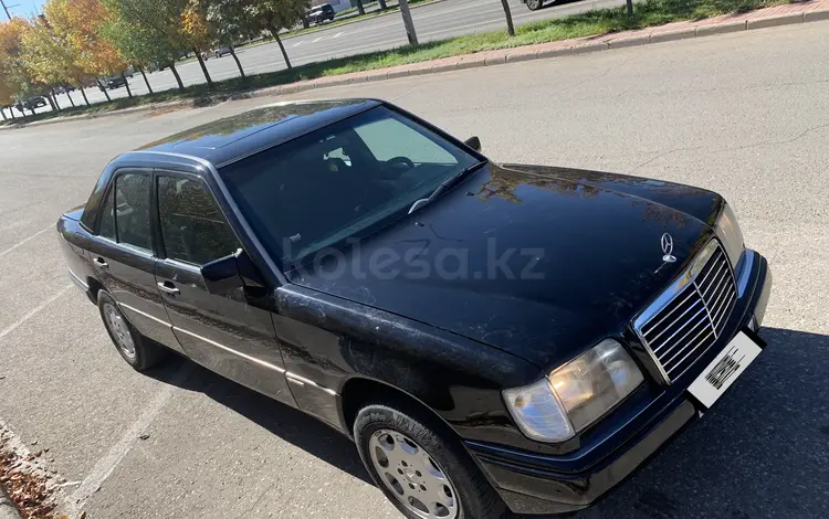 Mercedes-Benz E 200 1994 года за 1 900 000 тг. в Астана