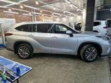 Toyota Highlander 2022 года за 36 000 000 тг. в Астана – фото 3