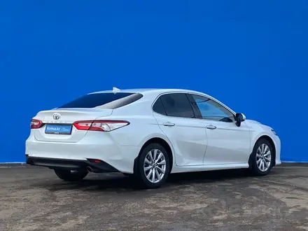 Toyota Camry 2018 года за 12 640 000 тг. в Алматы – фото 3