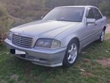 Mercedes-Benz C 240 1998 годаүшін2 900 000 тг. в Алматы – фото 3