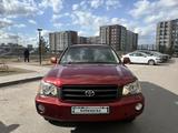 Toyota Highlander 2001 годаүшін4 990 000 тг. в Астана