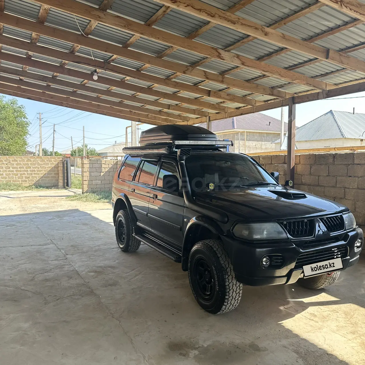 Mitsubishi Montero Sport, 2001