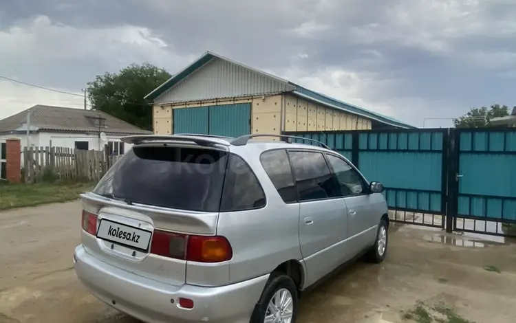 Toyota Ipsum 1996 года за 3 500 000 тг. в Актобе