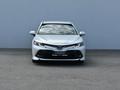 Toyota Camry 2018 годаүшін11 350 000 тг. в Атырау – фото 2