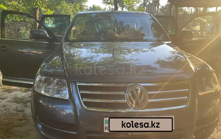 Volkswagen Touareg 2004 годаүшін4 200 000 тг. в Шымкент