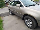 Lexus RX 300 2002 годаүшін5 400 000 тг. в Алматы – фото 4