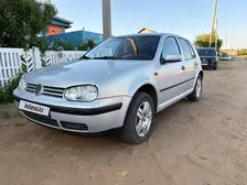 Volkswagen Golf, 1998