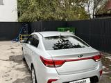 Kia Rio 2018 года за 5 800 000 тг. в Жетысай – фото 4