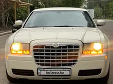 Chrysler 300C, 2005