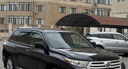 Toyota Highlander 2013 годаүшін12 000 000 тг. в Актау