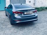 Hyundai Elantra 2015 года за 7 200 000 тг. в Актобе – фото 2