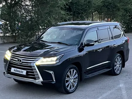 Lexus LX 570 2016 года за 36 000 000 тг. в Шымкент