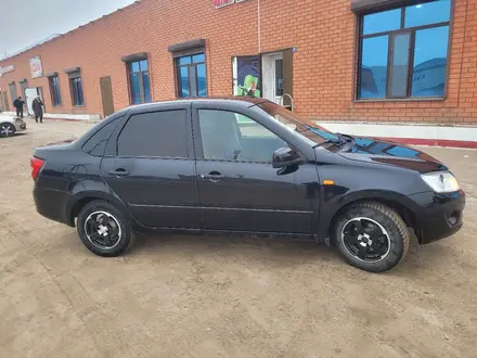 ВАЗ (Lada) Granta 2190 2013 года за 2 380 000 тг. в Актобе – фото 3