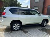 Toyota Land Cruiser Prado 2012 годаүшін15 500 000 тг. в Актобе – фото 2