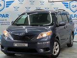 Toyota Sienna 2015 годаfor13 200 000 тг. в Алматы