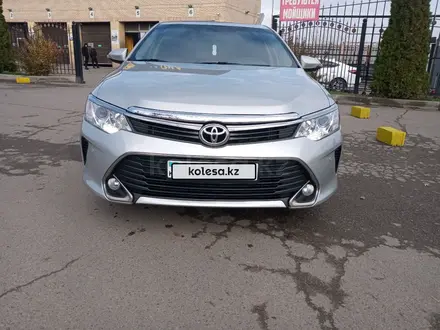 Toyota Camry 2015 года за 11 500 000 тг. в Алматы – фото 2