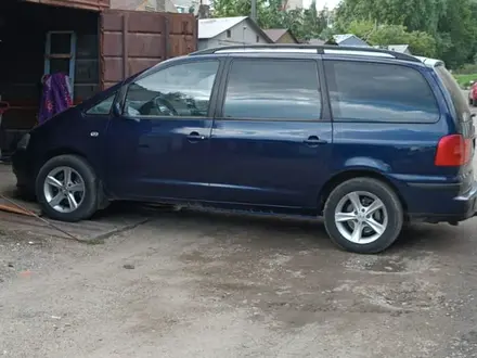 SEAT Alhambra 2001 года за 4 800 000 тг. в Кокшетау – фото 3