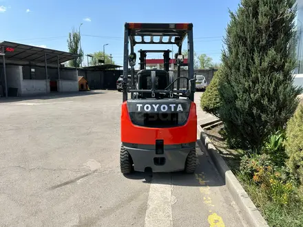 Toyota  8FG15, 1.5 тонны на 3 метра 2010 года за 4 990 000 тг. в Алматы – фото 6