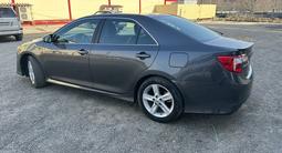 Toyota Camry 2014 года за 6 500 000 тг. в Уральск – фото 4