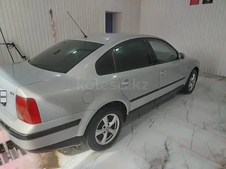 Volkswagen Passat 1998 года за 1 500 000 тг. в Кызылорда – фото 6