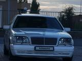 Mercedes-Benz S 320 1998 года за 4 200 000 тг. в Астана – фото 2