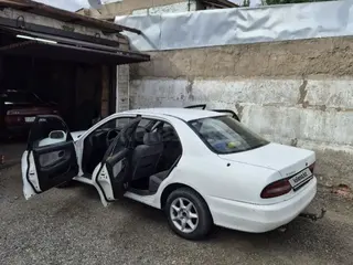 Mitsubishi Galant, 1996